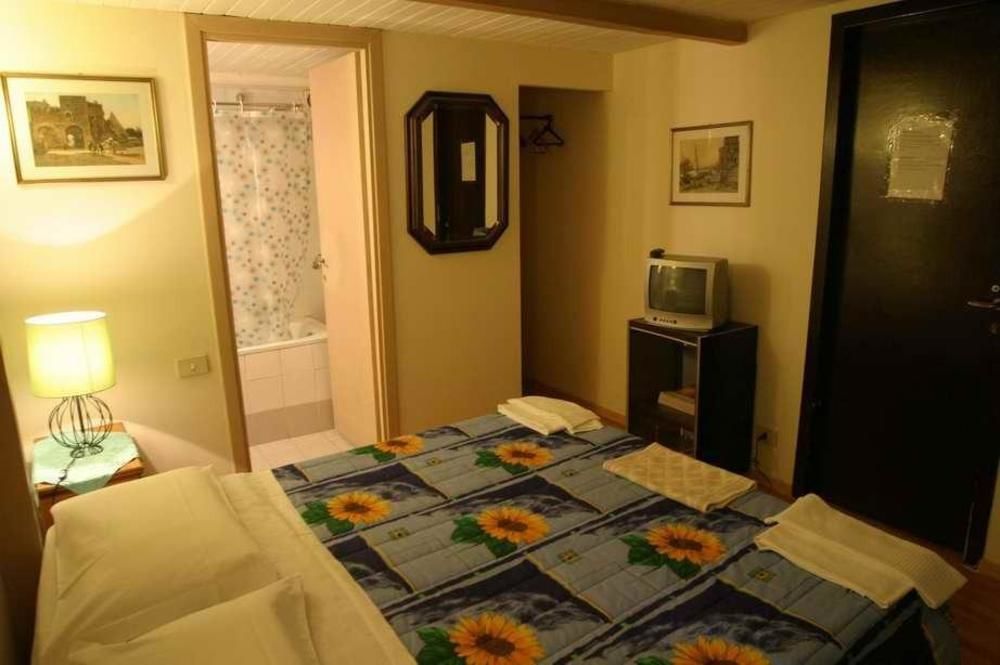 Al Pantheon Con Thomas Mann Bed & Breakfast Roma Ngoại thất bức ảnh